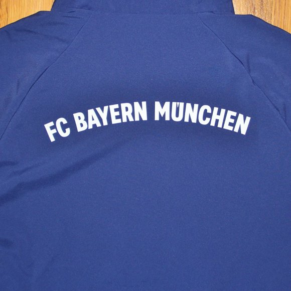 Adidas FC Bayern Munich Graphic Soccer Windbreaker Mens L Blue Jacket - Picture 7 of 7